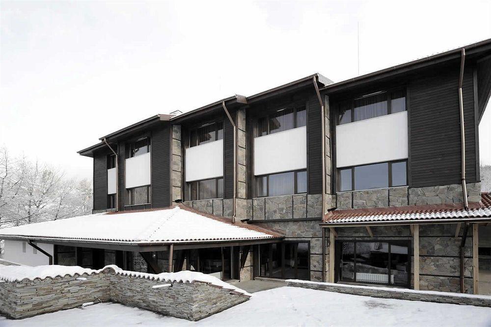 Hotel Smilen Smolyan Exterior photo